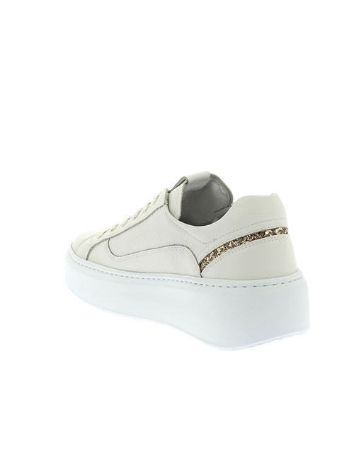 sneakers da donna in pelle bianca NERO GIARDINI | E513081D707